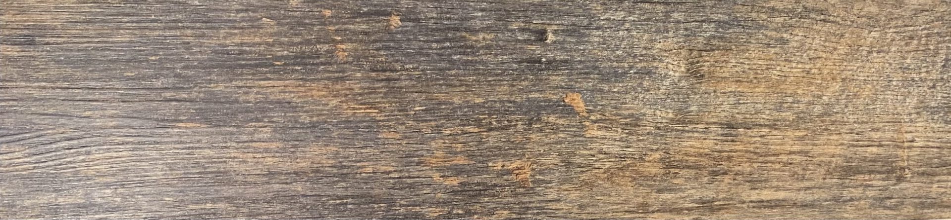 Karndean Korlok - RKP8209 Salvaged Barnwood